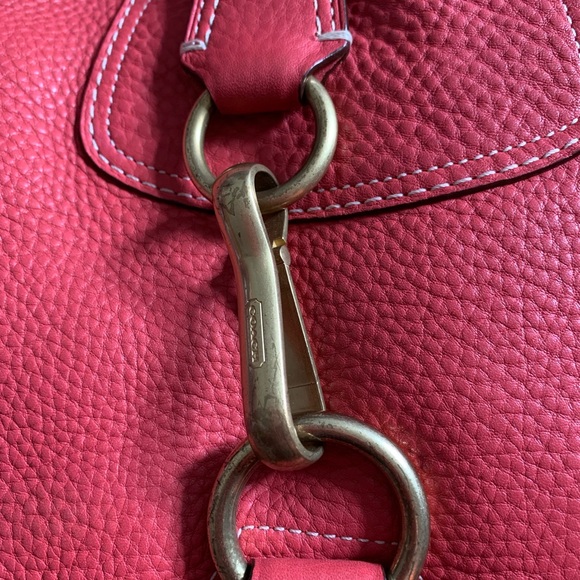 Coach Vintage Hamptons Pebble Leather Shoulder Bag - Picture 6 of 8